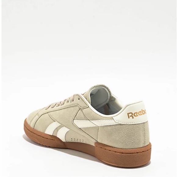 New Reebok , Club C Grounds Uk Shoes women's size 10 - Picture 2 of 3